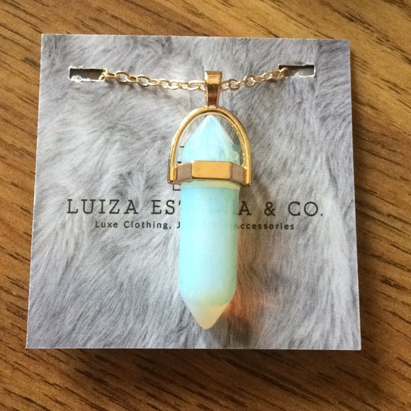 1️⃣ left❗️5⭐️Hexagon Column Clear Stone Necklace - Picture 4 of 7